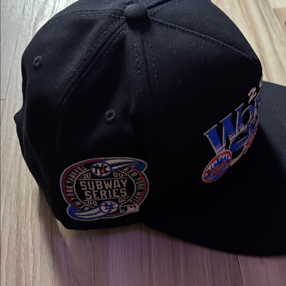 NY Yankees World Series 2000 Subway Series Snapback Hat! Like New! Deadstock - Picture 3 of 4